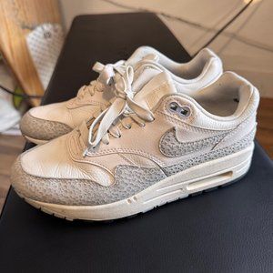 Nike Women's Air Max 1 '87 - Safari Summit White Phantom Sz 6.5